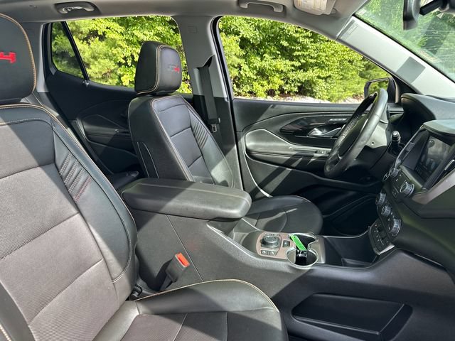 Certified 2022 GMC Terrain AT4 w/ Infotainment Package II AWD/4WD image 19