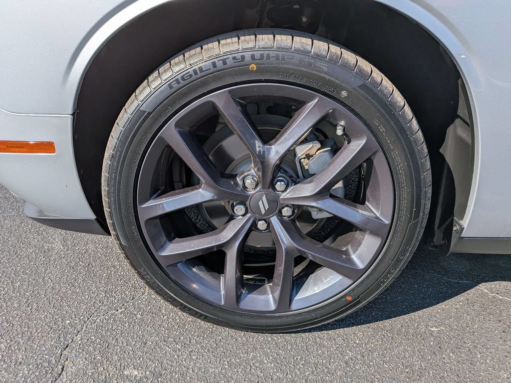Certified 2023 Dodge Challenger SXT w/ Blacktop Package RWD image 9
