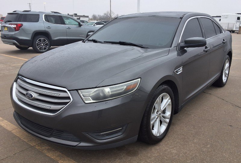 Used 2015 Ford Taurus SEL w/ Equipment Group 201A image 4