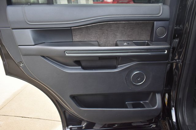 Used 2021 Ford Expedition Limited image 44