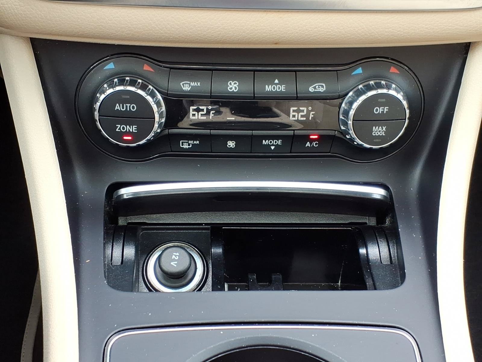 Used 2019 Mercedes-Benz CLA 250 4MATIC image 21