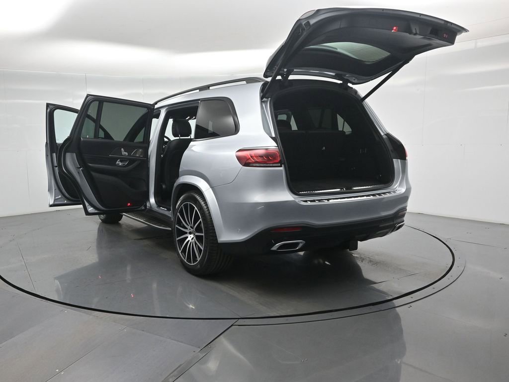 Used 2022 Mercedes-Benz GLS 450 4MATIC image 36