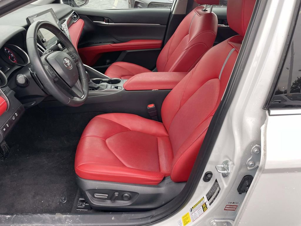 Used 2023 Toyota Camry XSE image 28