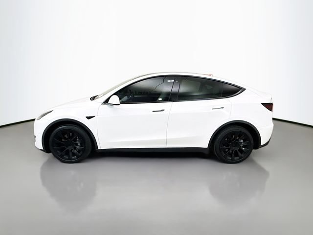 Used 2022 Tesla Model Y Long Range AWD/4WD image 4