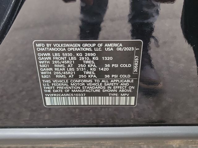 Used 2024 Volkswagen Atlas SEL Premium R-Line image 30