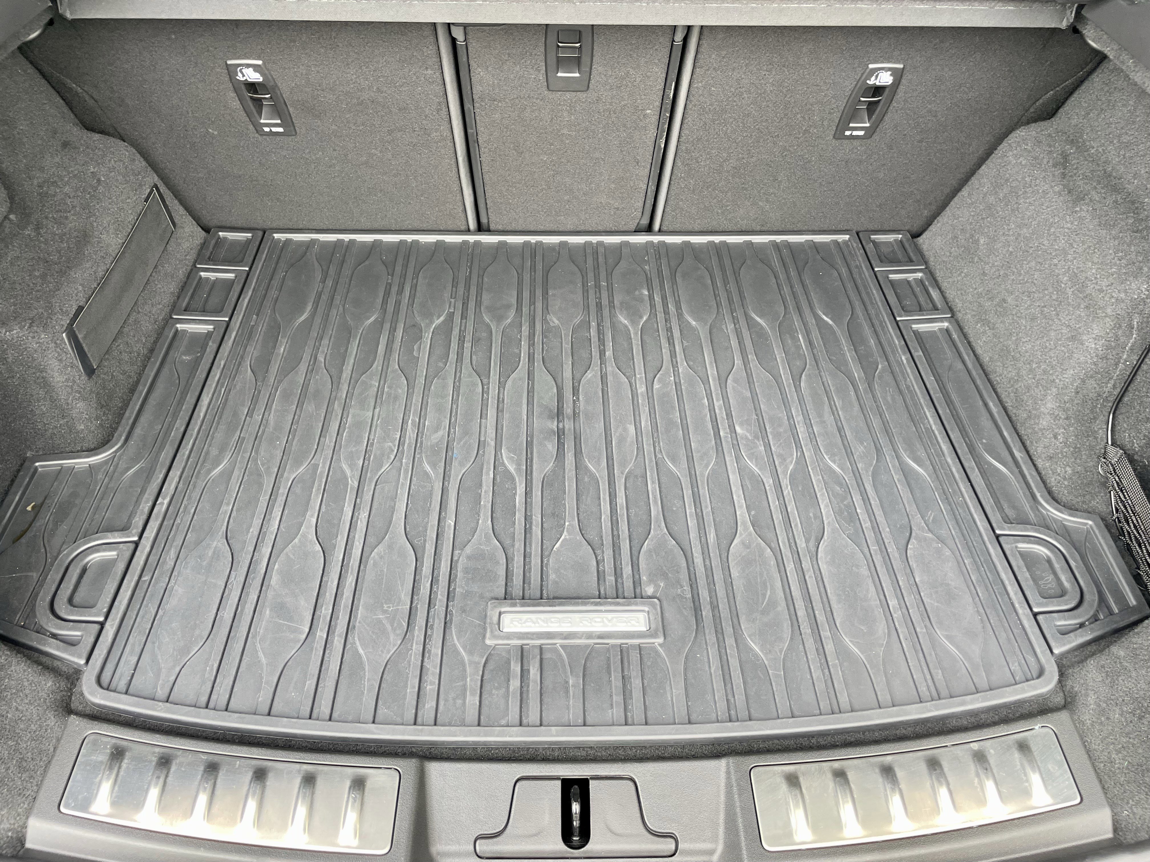 Certified 2024 Land Rover Range Rover Evoque Dynamic SE image 34