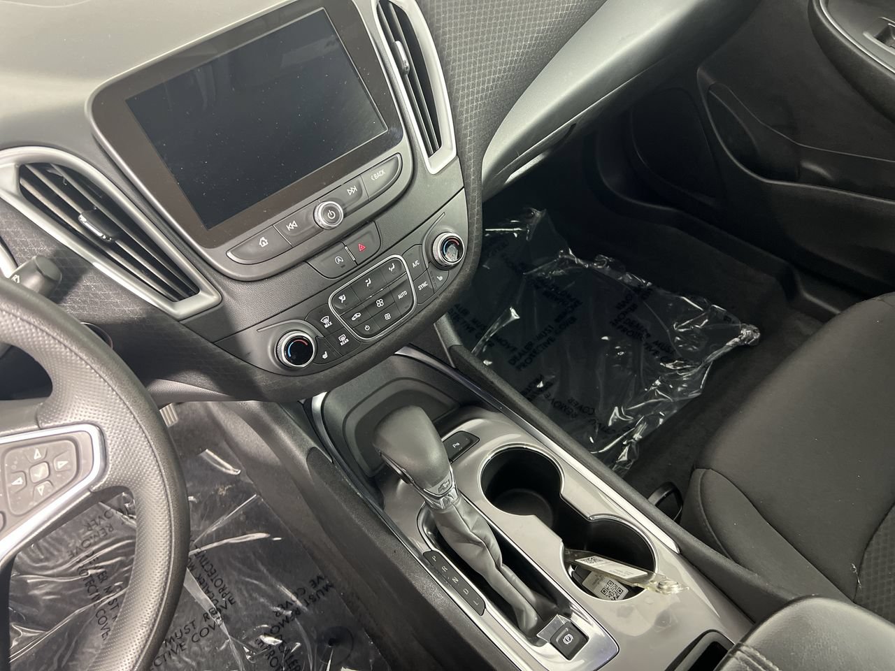 Used 2024 Chevrolet Malibu LT FWD image 16