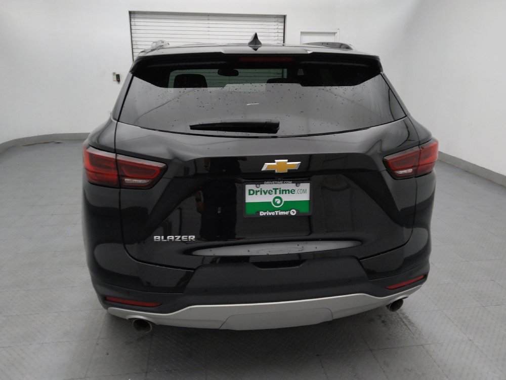 Used 2024 Chevrolet Blazer LT w/ Convenience Package FWD image 6