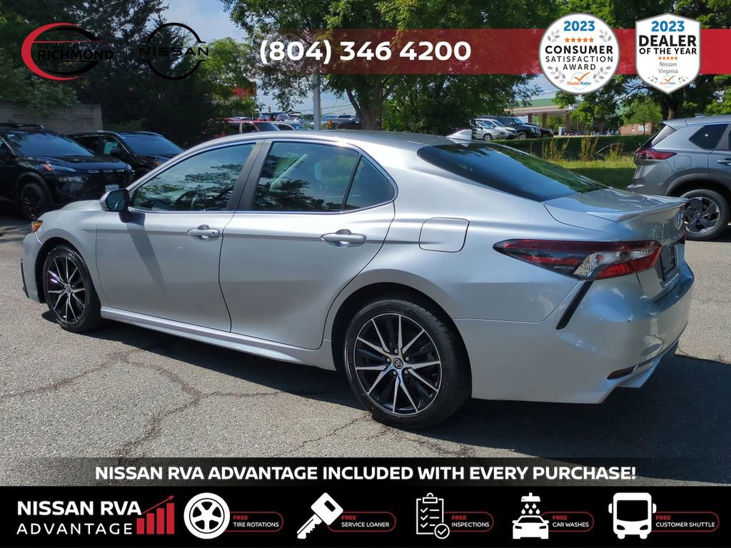 Used 2022 Toyota Camry SE image 7