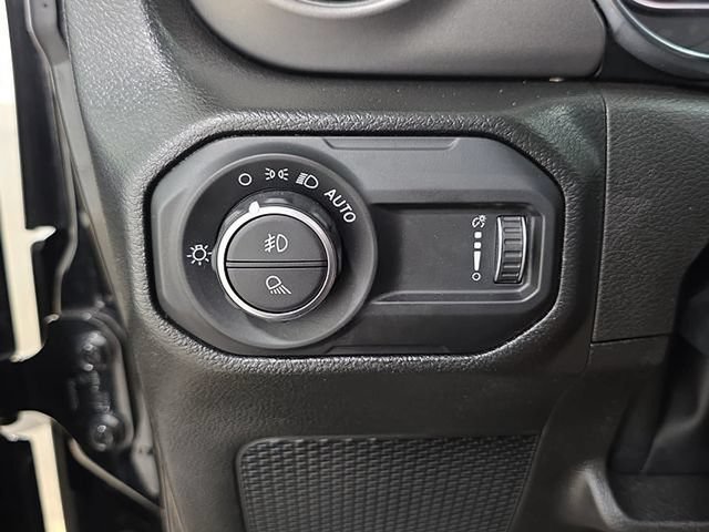 Used 2023 Jeep Gladiator Sport AWD/4WD image 25