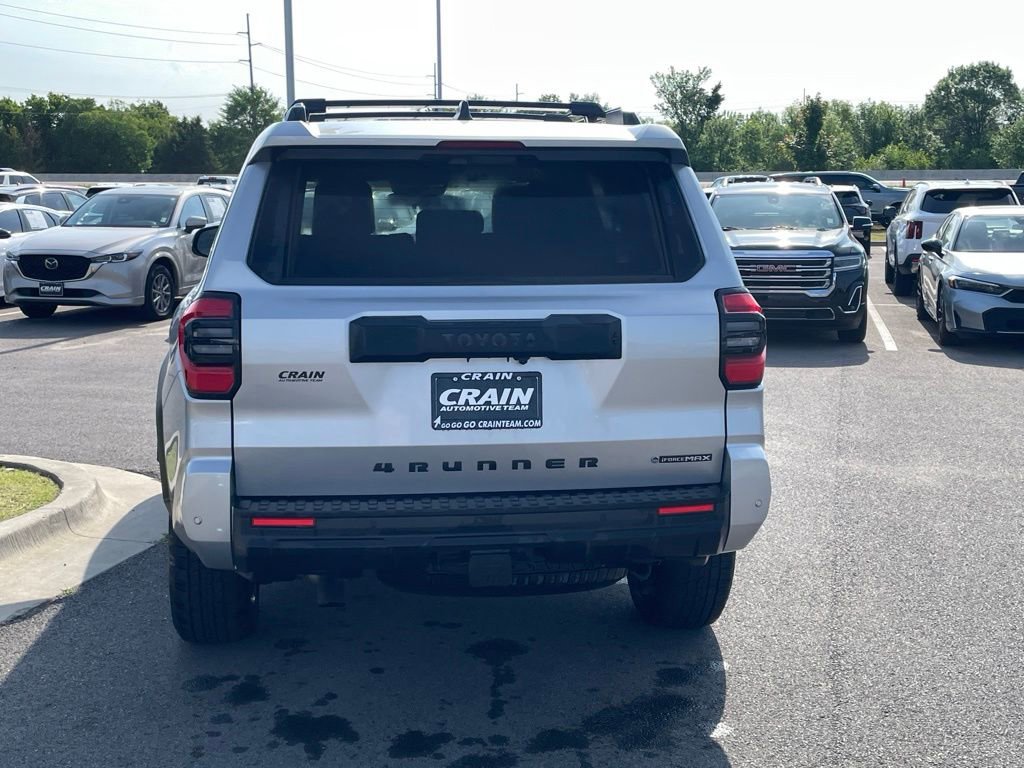 Used 2025 Toyota 4Runner TRD Off-Road AWD/4WD image 4
