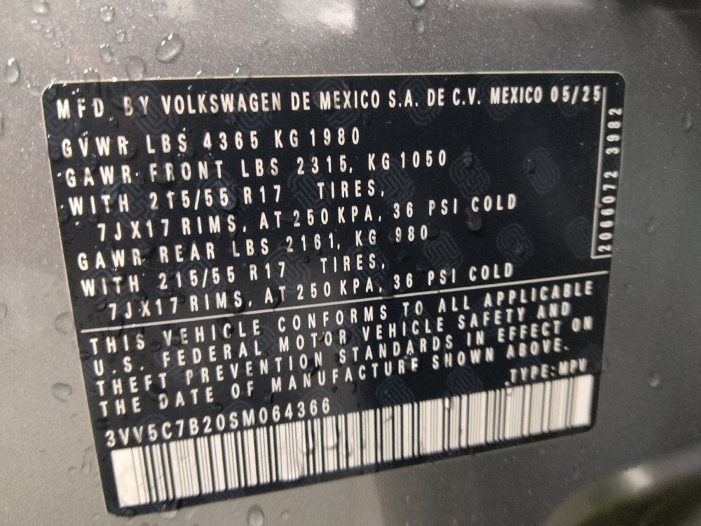 Used 2025 Volkswagen Taos S FWD image 33