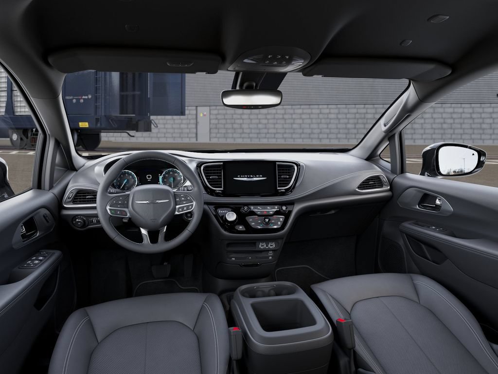 New 2025 Chrysler Pacifica Select w/ Uconnect Theater Family Group FWD image 15