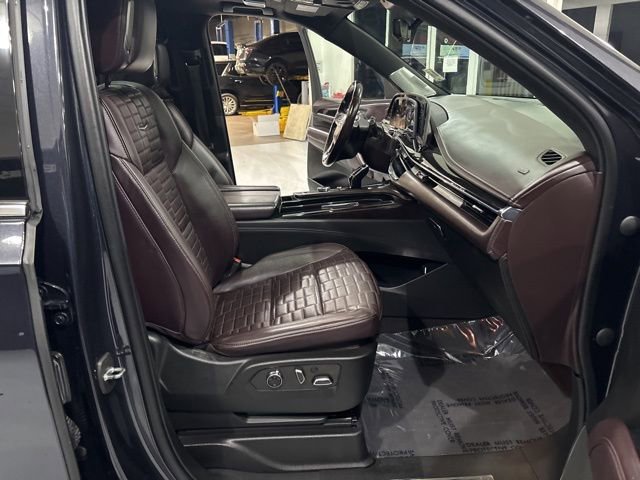 Used 2022 Cadillac Escalade ESV Premium Luxury Platinum image 41