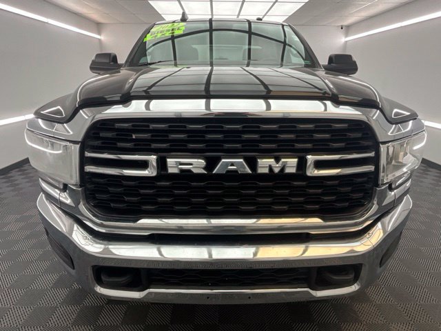 Used 2022 RAM 2500 Big Horn AWD/4WD image 2