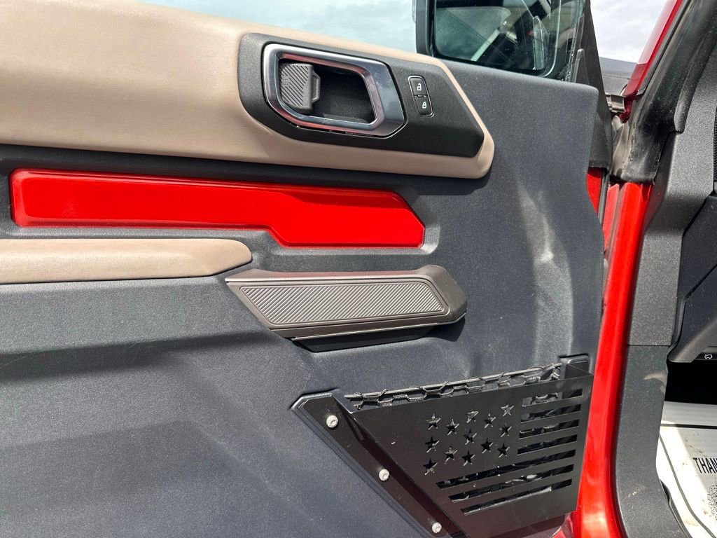 Used 2022 Ford Bronco Wildtrak image 10