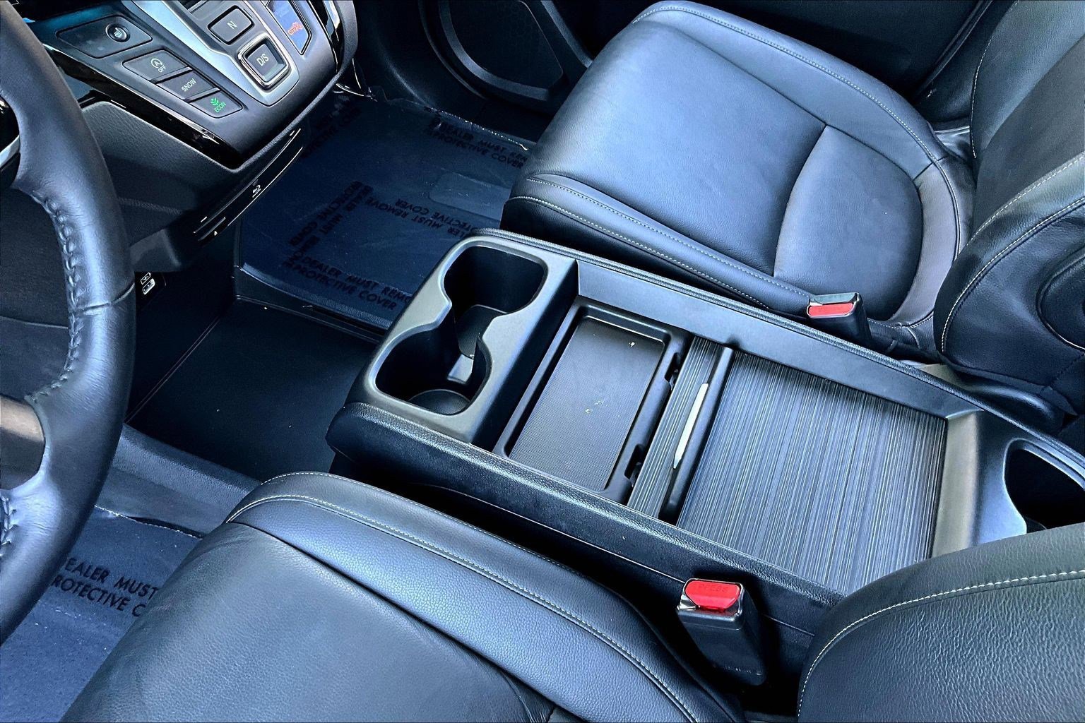 Used 2023 Honda Odyssey Touring image 17