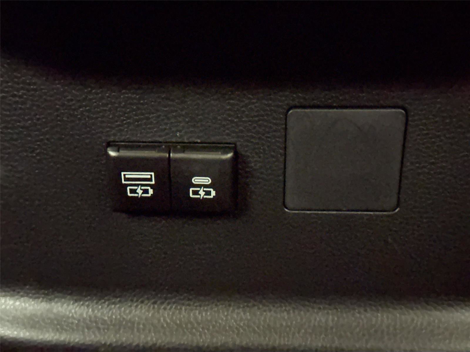 Used 2024 Toyota Tundra SR5 w/ SR5 Premium Package image 36