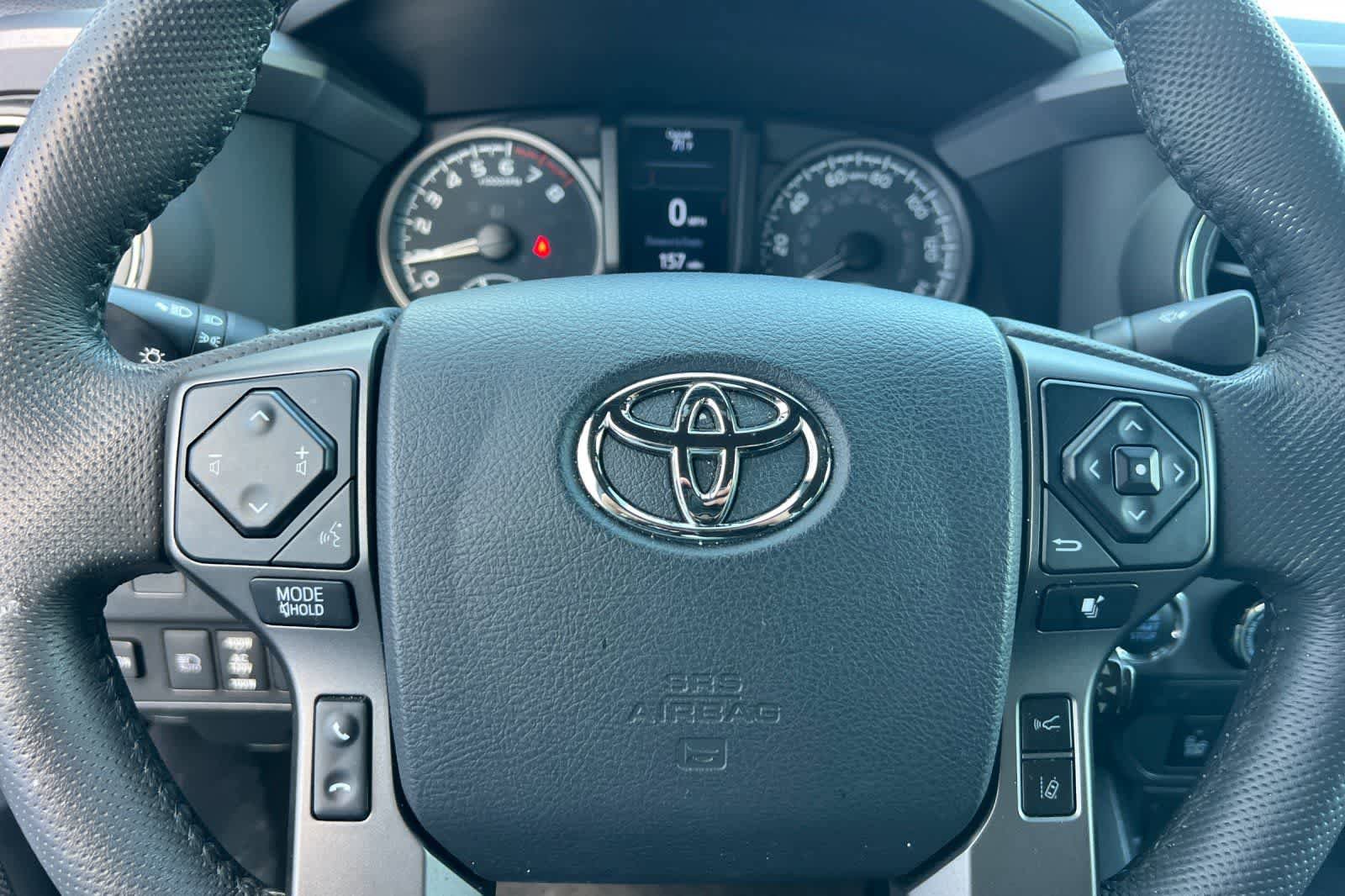 Used 2020 Toyota Tacoma TRD Off-Road w/ Technology Package image 24