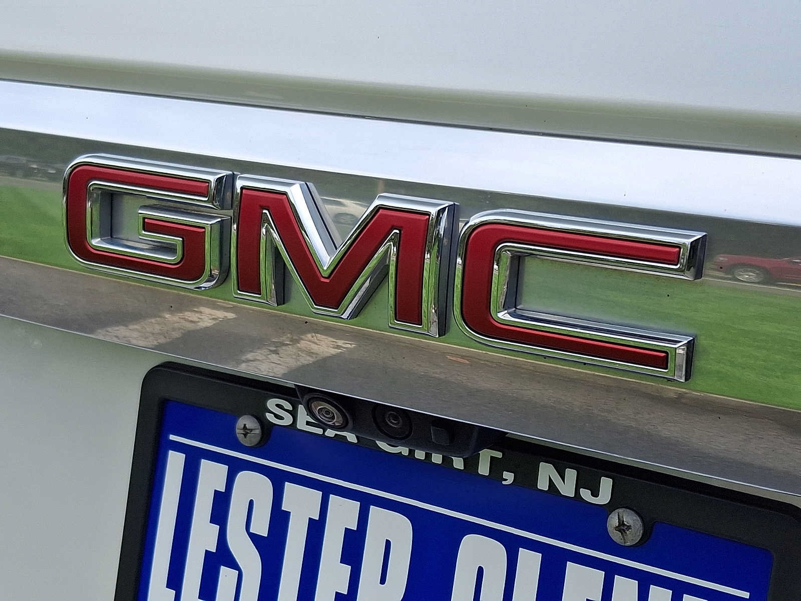 Used 2024 GMC Yukon Denali w/ Advanced Technology Package AWD/4WD image 30