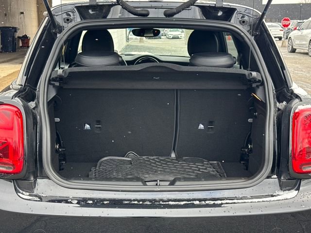 Used 2023 MINI Cooper SE image 16