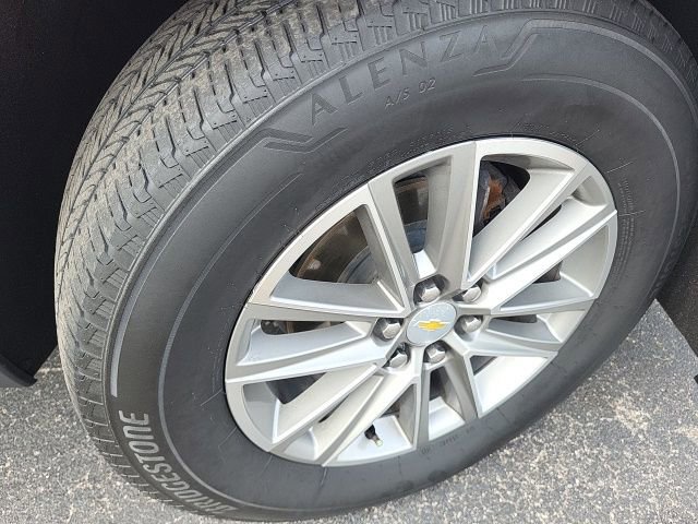 Used 2023 Chevrolet Traverse LT image 4