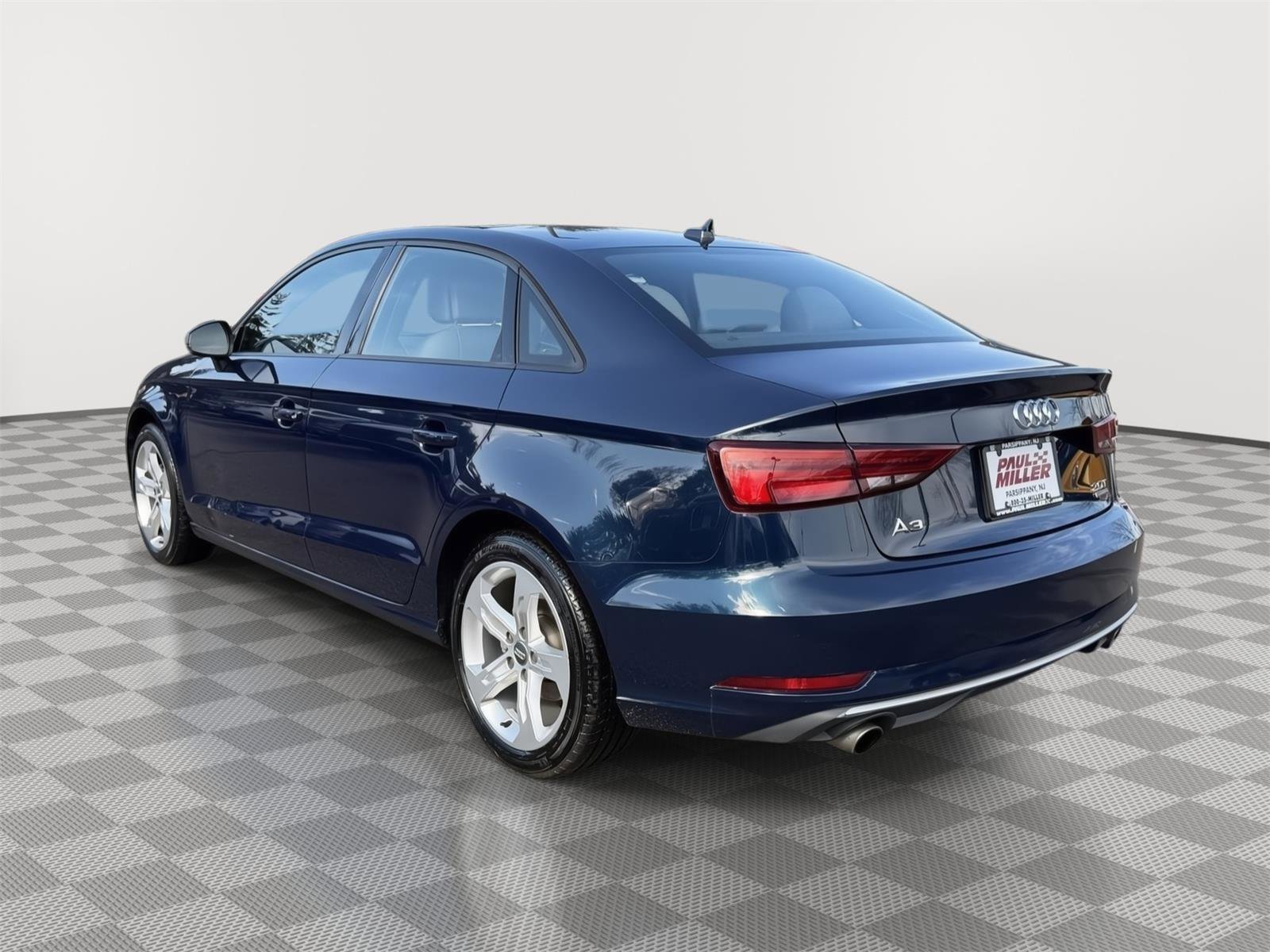 Used 2017 Audi A3 2.0T Premium w/ Convenience Package image 4