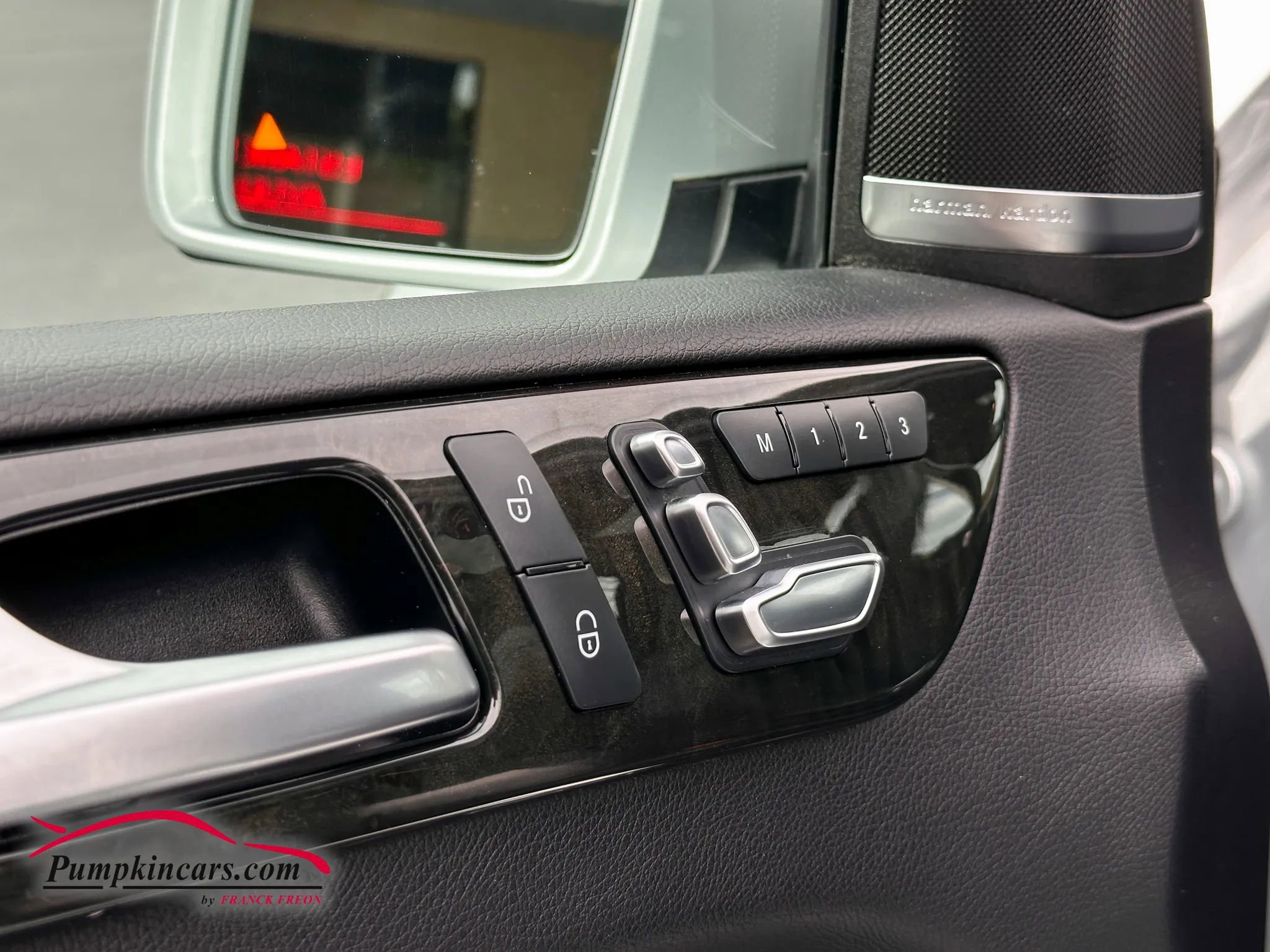 Used 2018 Mercedes-Benz GLE 350 4MATIC image 28