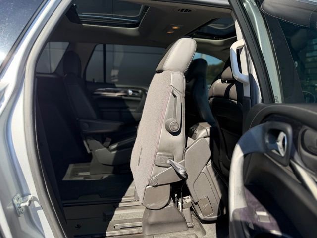 Used 2016 Buick Enclave Leather AWD/4WD image 47