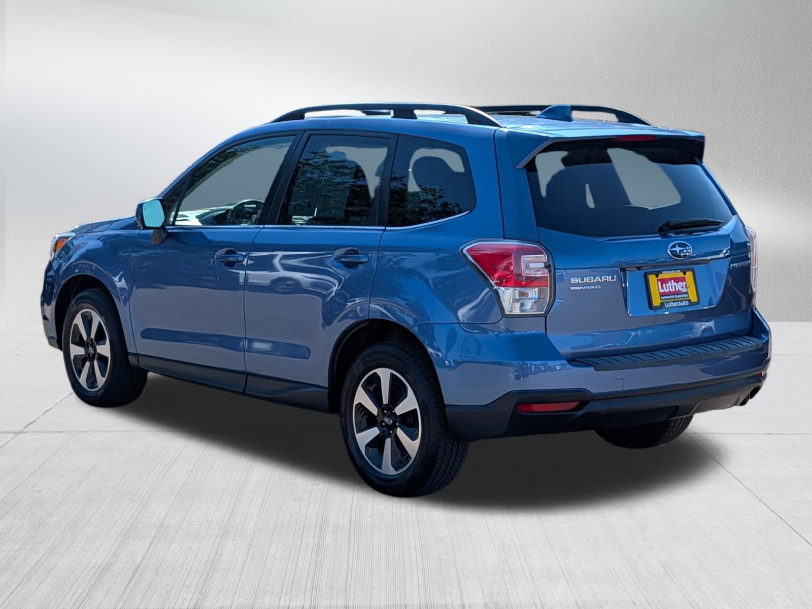 Used 2018 Subaru Forester 2.5i Limited AWD/4WD image 5