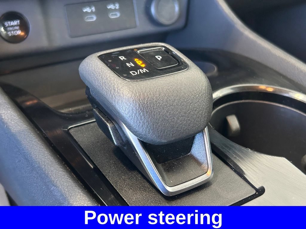 Used 2024 Nissan Rogue S AWD/4WD image 15