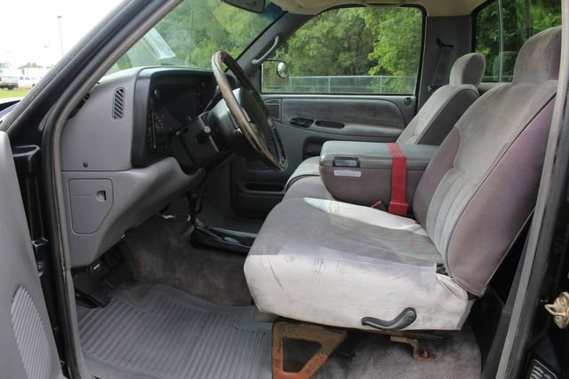 Used 1995 Dodge Ram 2500 Truck 4x4 Regular Cab image 19