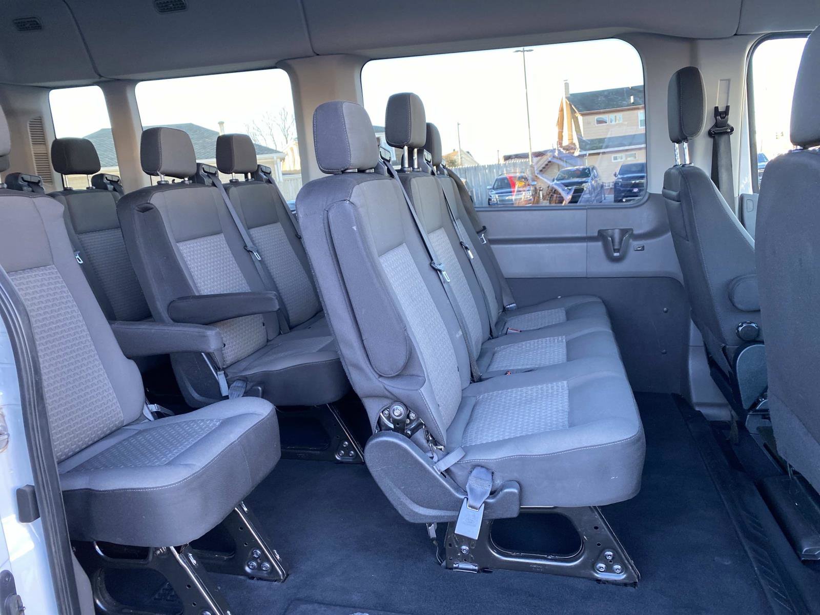 Used 2023 Ford Transit 350 XLT image 25