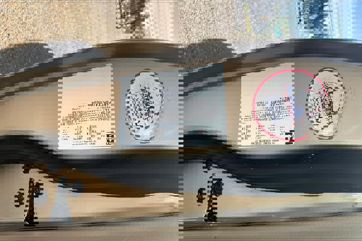 Used 2006 Cadillac DTS w/ Sun And Sound Package image 17