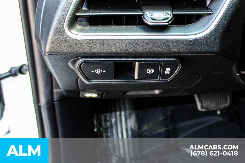 Used 2025 Kia K4 FWD image 29