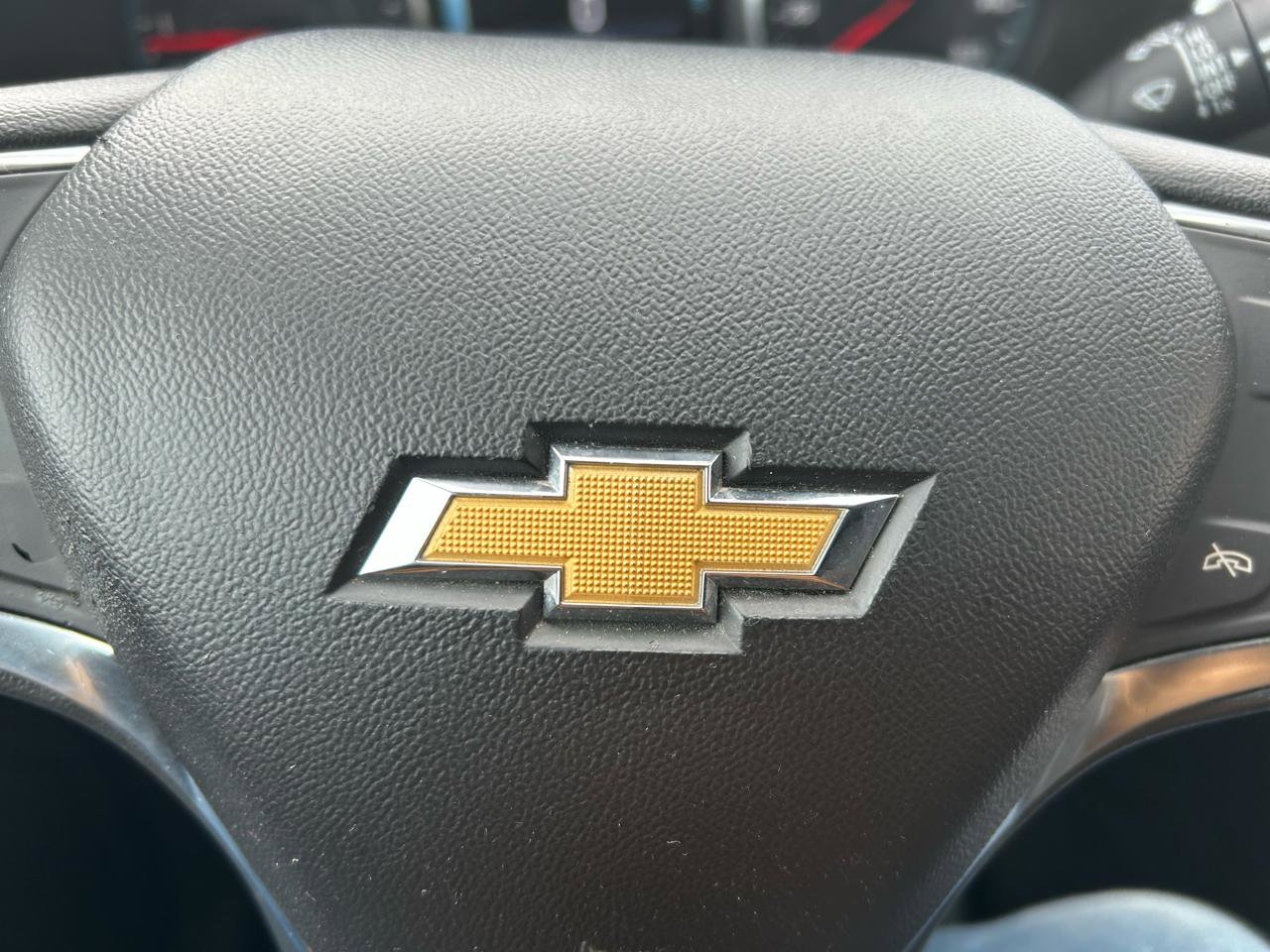 Used 2018 Chevrolet Equinox LT image 21