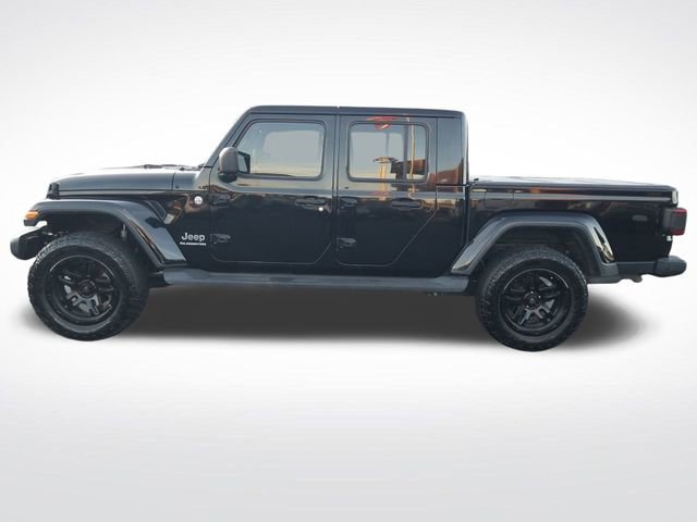 Used 2020 Jeep Gladiator Overland image 2