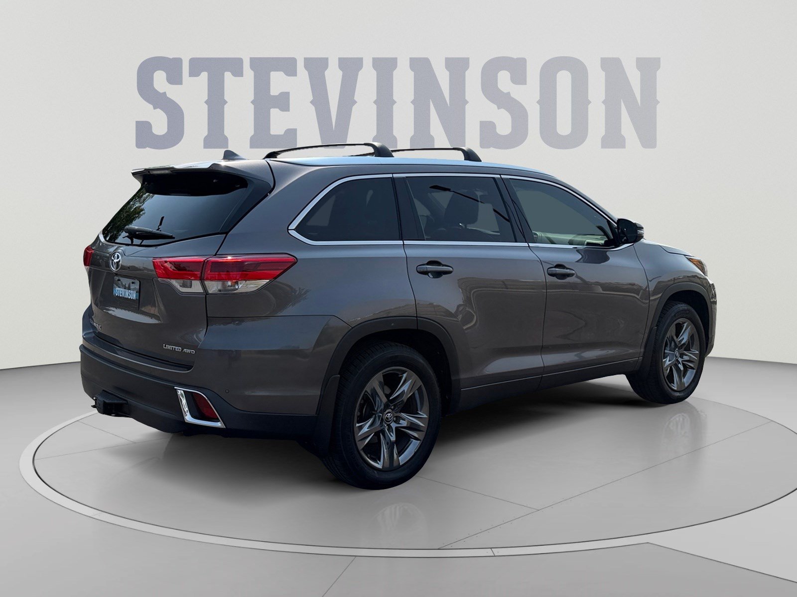 Used 2018 Toyota Highlander Limited Platinum AWD/4WD image 5
