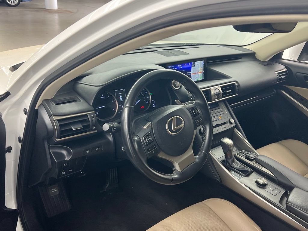 Used 2020 Lexus IS 300 w/ Navigation Package RWD image 11