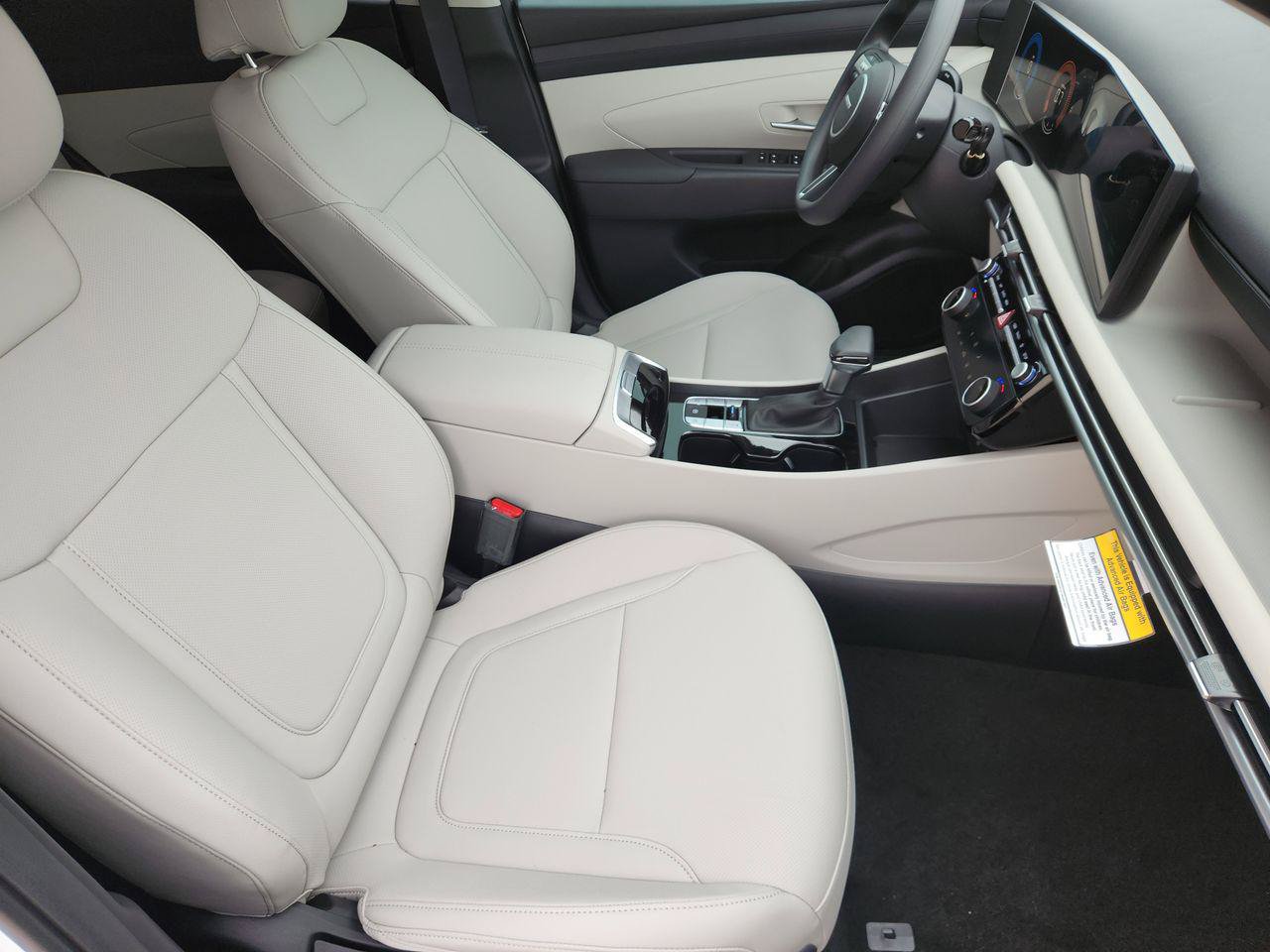 New 2026 Hyundai Tucson SEL Plus FWD image 9