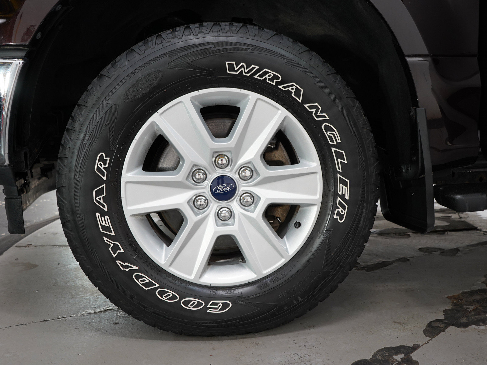 Used 2020 Ford F150 XLT w/ Equipment Group 301A Mid AWD/4WD image 31