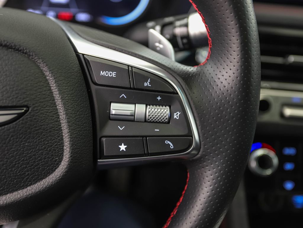 Used 2025 Genesis G70 3.3T Advanced image 13