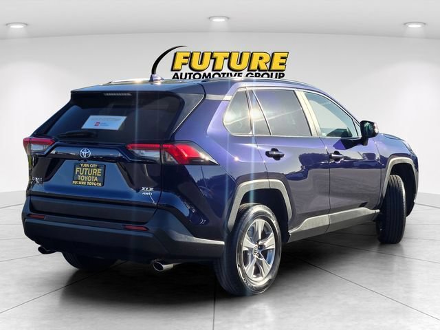 Used 2024 Toyota RAV4 XLE AWD/4WD image 5