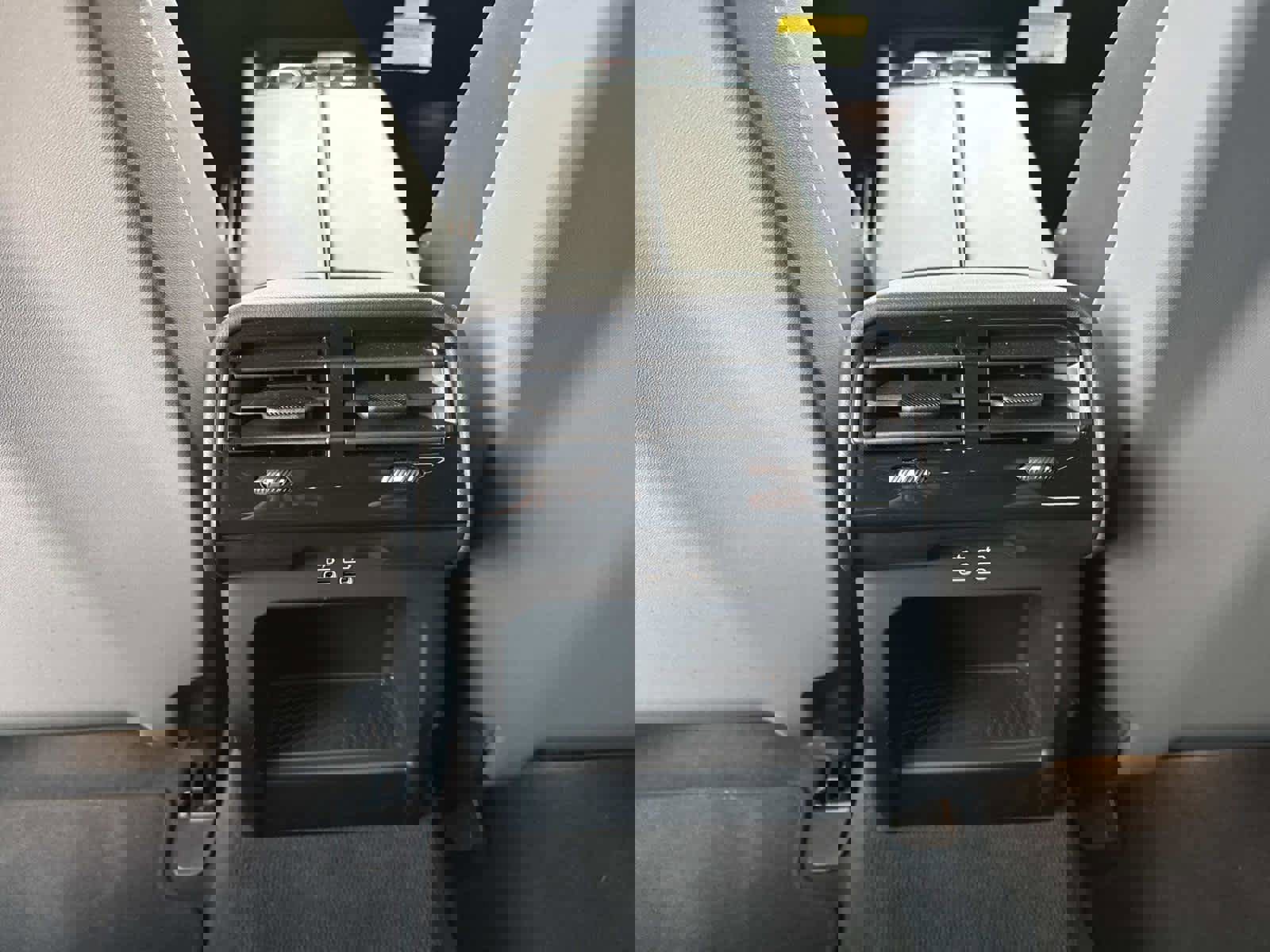 Certified 2026 BMW 530i xDrive w/ M Sport Package image 19