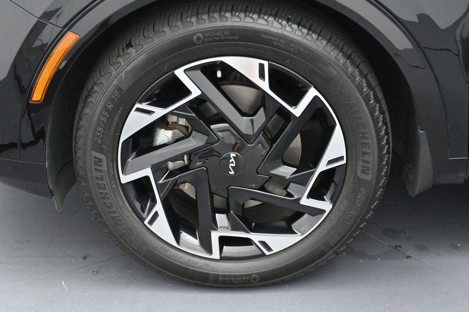 Used 2024 Kia Sportage SX FWD image 39