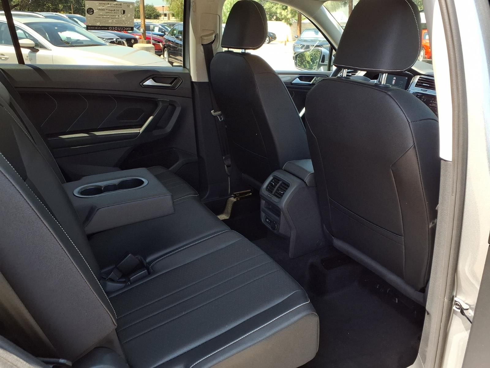 Certified 2023 Volkswagen Tiguan SE w/ Panoramic Sunroof Package FWD image 22