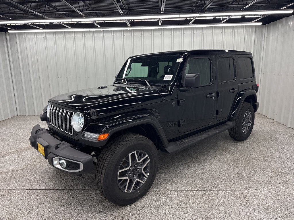 New 2026 Jeep Wrangler Unlimited Sahara AWD/4WD image 3