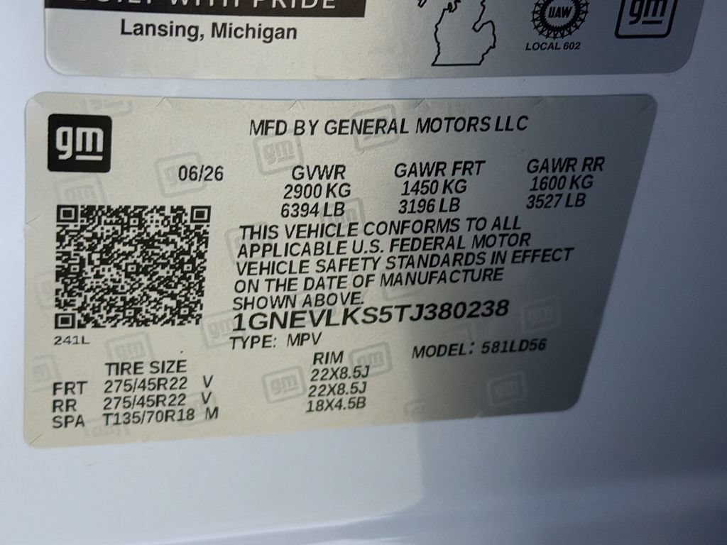 New 2026 Chevrolet Traverse RS w/ LPO, Floor Liner Package AWD/4WD image 29