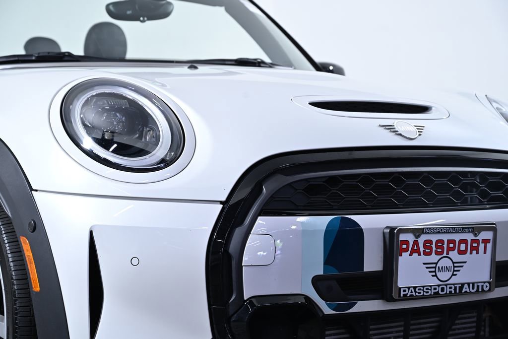 Used 2024 MINI Cooper S w/ Seaside Edition FWD image 5