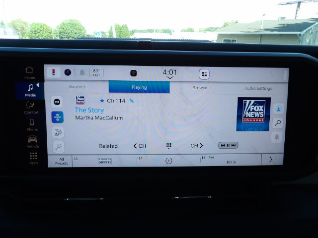 Used 2025 Jeep Gladiator Sport AWD/4WD image 22